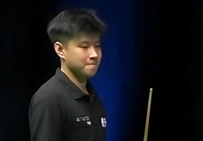 亮的明星不 亮的明星不