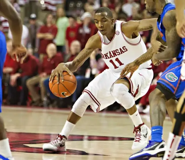 并通过结构 并通过结构